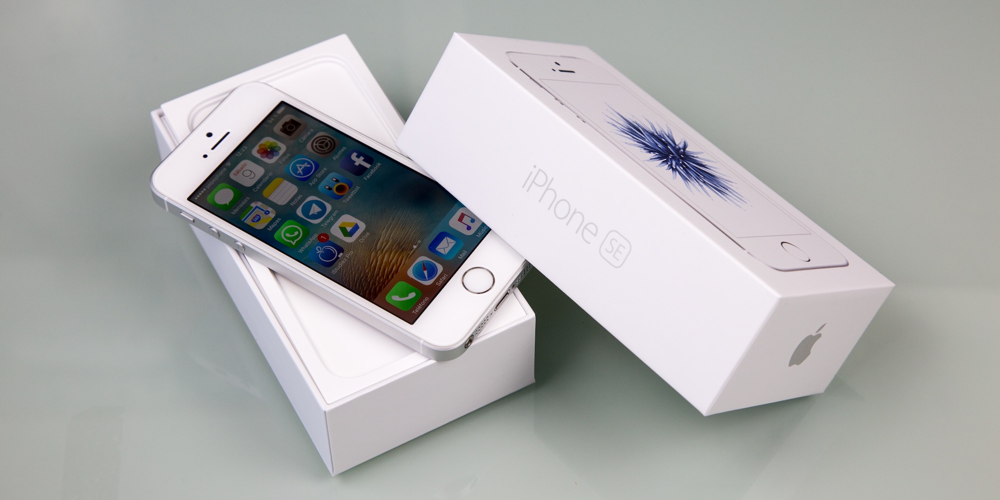 iPhone SE: Unboxing, opinión y análisis