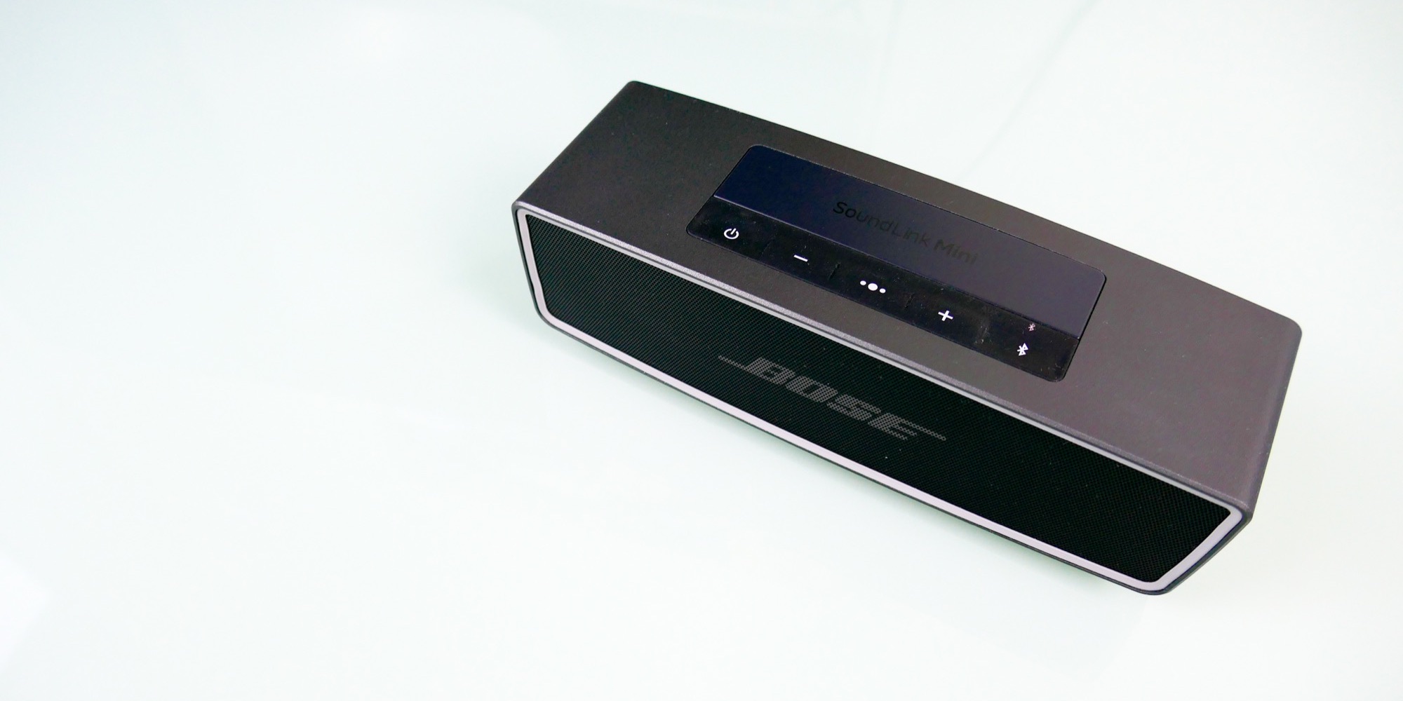 Cómo cambiar el idioma del altavoz Bose Soundlink Mini II