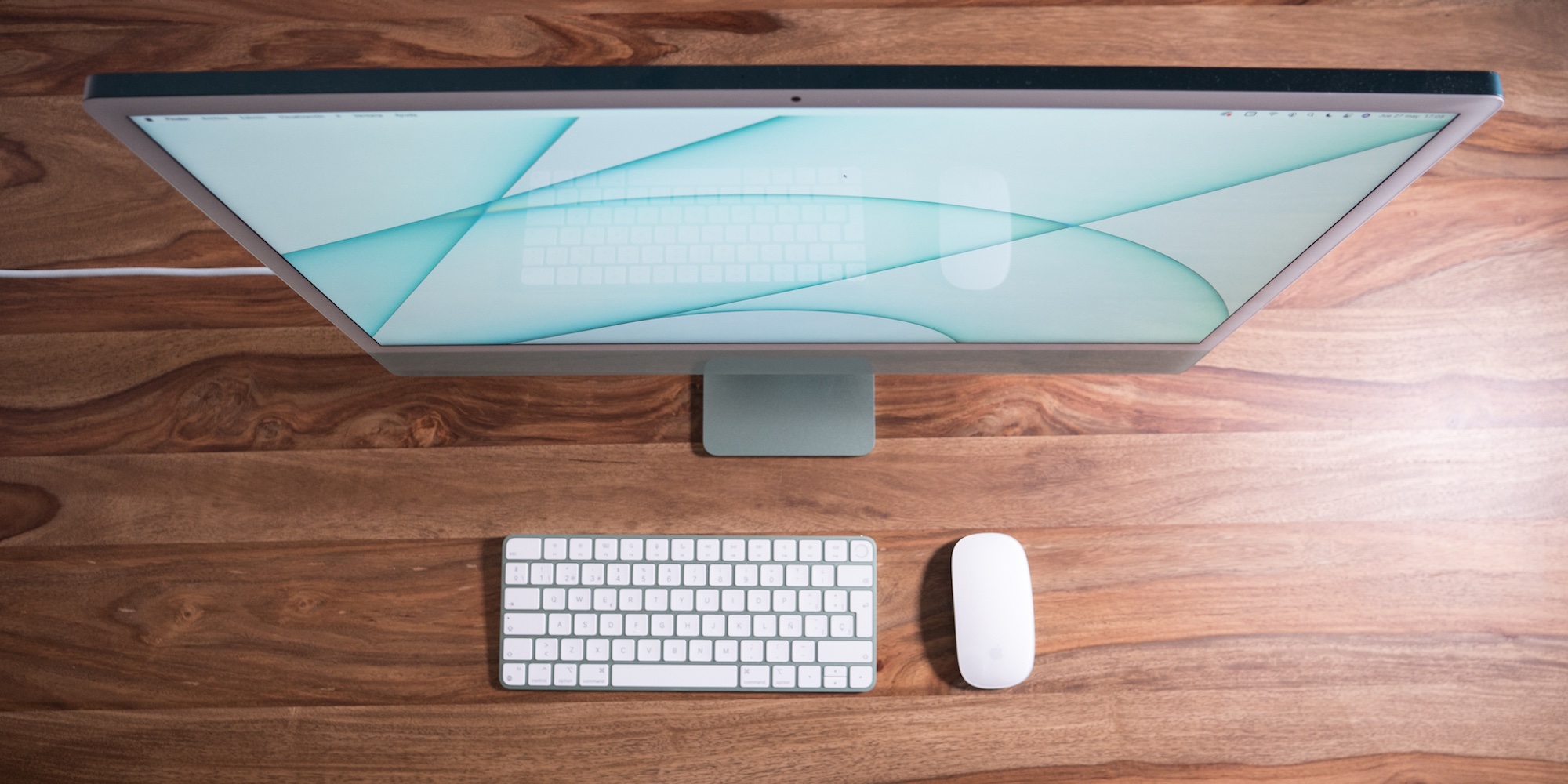 Apple iMac 24″ Chip M1 · Ventajas y Desventajas