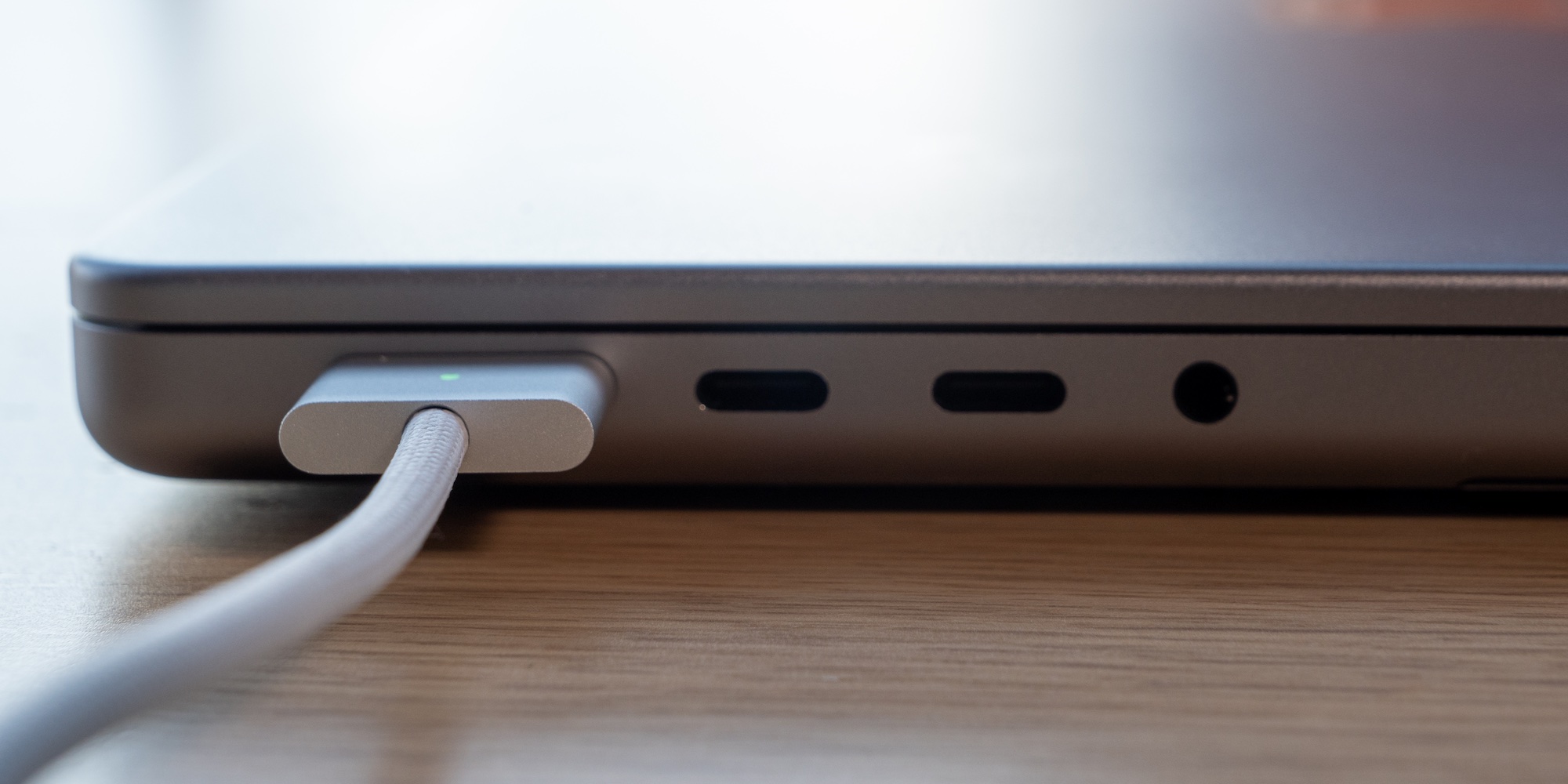 MacBook Pro 14″ Chip M1 Pro (2021) · Análisis y Opinión