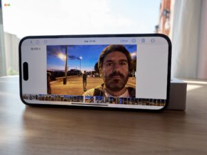 iPhone 14 Pro Max Diseño Bordes Rectos