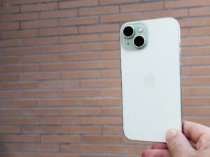 iPhone 15 · Resumen