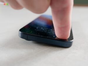 iPhone 15 Pro - Cojera