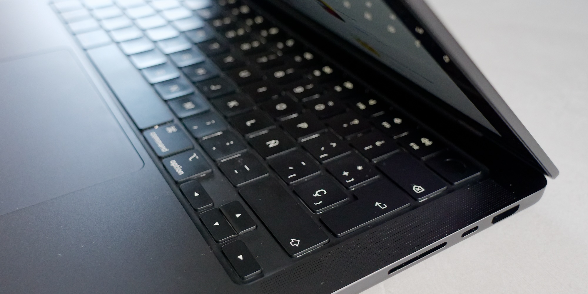 Lo mejor del MacBook Pro de 14″ M3 Pro · Principales ventajas