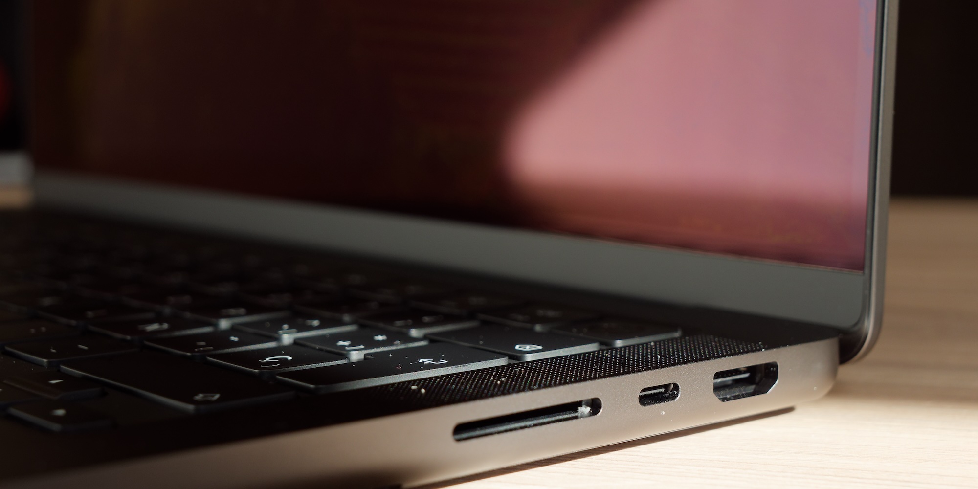 MacBook Pro 14″ M3 Pro en Space Black · Primeras impresiones