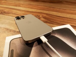 Apple iPhone 15 Pro Max USB-C