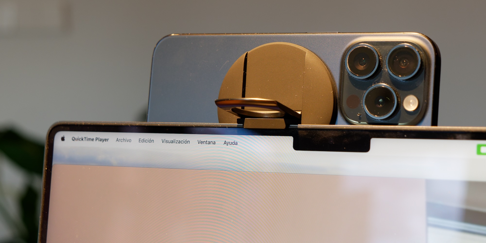 Soporte de iPhone con MagSafe de Belkin para portátiles Mac · Análisis y Opinión