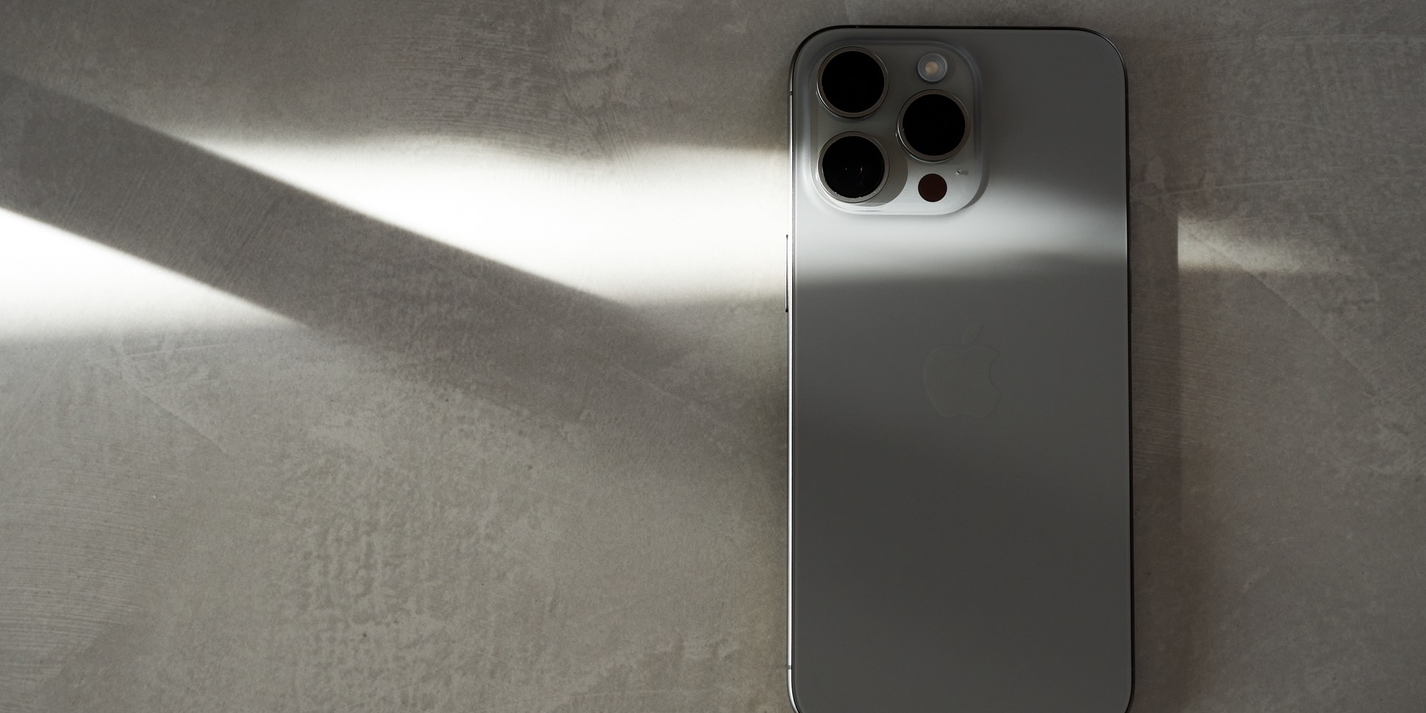 iPhone 15 Pro Max: ¿es el modelo más caro el mejor para ti? Lo analizamos tras un año de uso