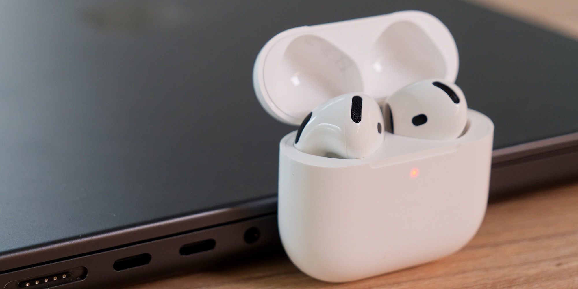 Apple AirPods 4 con Cancelación de Ruido · Análisis y Opinión