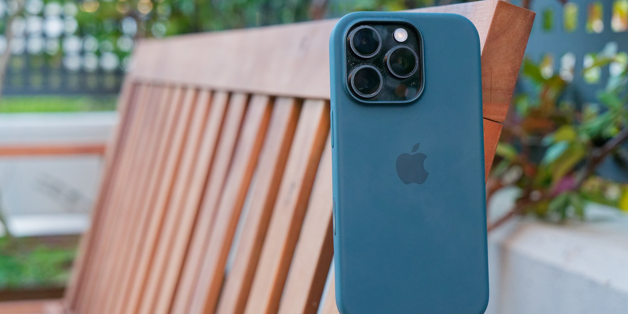 Funda de silicona con MagSafe de Apple para el iPhone 16 Pro – Análisis y Opinión
