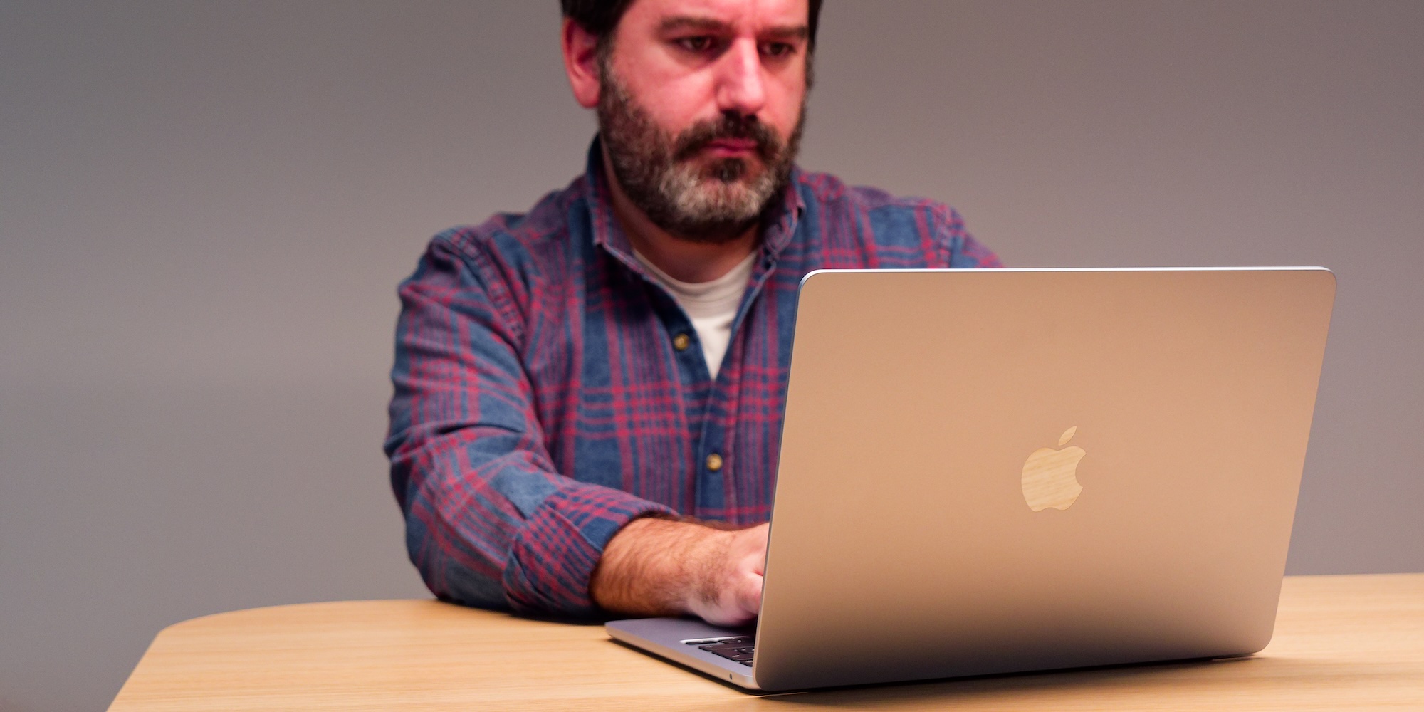 Apple Macbook Air M4 13″ · Principales Ventajas y Desventajas