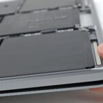 Cómo cambiar batería de un Macbook: guía completa y opinión (Kit iFixit)