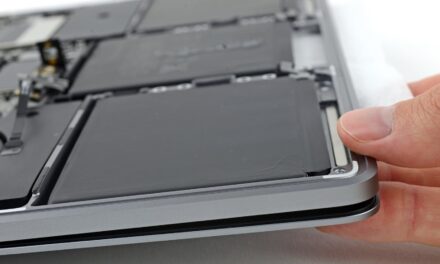 Cómo cambiar batería de un Macbook: guía completa y opinión (Kit iFixit)