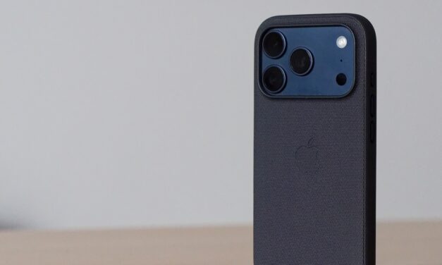 Funda de Trenzado técnico Apple con MagSafe para el iPhone 17 · Análisis y Opinión